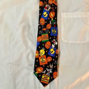 Looney Tunes Halloween necktie